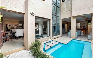 3 Bedroom Townhouse in Hyde Park