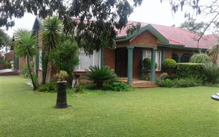 3 Bedroom House in Chroom Park