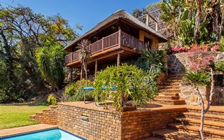 4 Bedroom House in Kensington