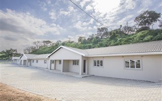 3 Bedroom Simplex in Red Hill