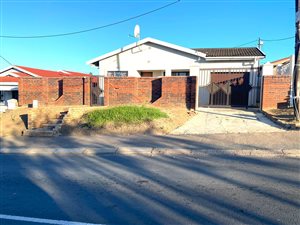 3 Bed House in KwaMashu