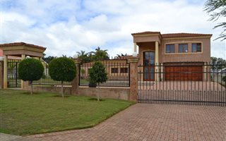 3 Bedroom House in Winterhoek Park