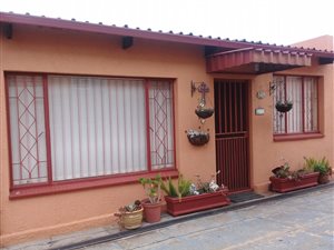 1 Bedroom Garden Cottage in Kenmare