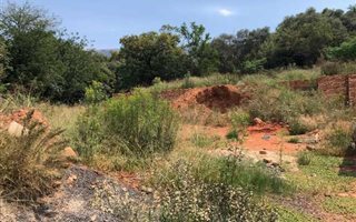 1289 m² Land available in Magalies Golf Estate