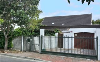 4 Bedroom House in Plumstead