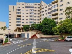 2 Bed Apartment in Paradise Valley