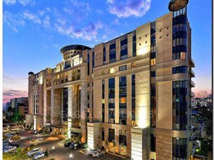 2 Bed Apartment in Sandton CBD
