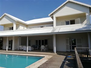 5 Bed House in Southbroom