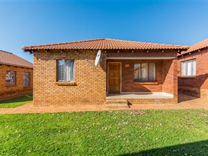 3 Bed House in Protea Glen