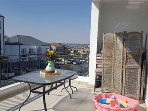 2 Bed Apartment in Greenstone Hill