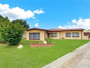 4 Bed House in Wright Park