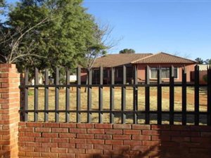 3 Bed House in Stilfontein