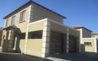3 Bedroom Townhouse in The Reeds