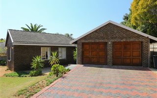 4 Bedroom House in Johannesburg North