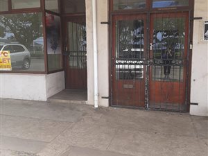 106 m² Commercial space in Greenfields