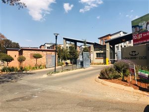 2 Bed Apartment in Jansen Park