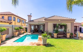 3 Bedroom House in Irene Farm Villages