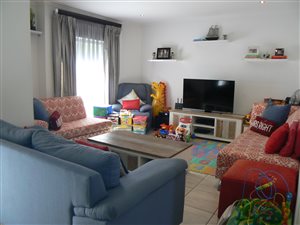 3 Bed Apartment in Morningside