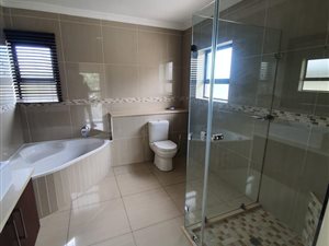 3 Bed House in Mzingazi Golf Estate