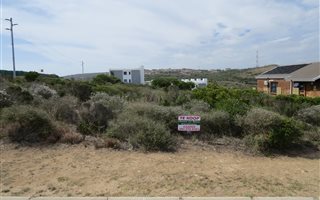 800 m² Land available in Island View