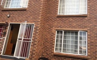 2 Bedroom Apartment in The Reeds