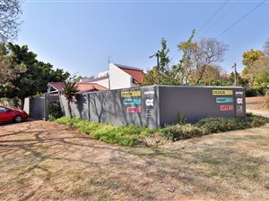 3 Bed Duet in Menlo Park