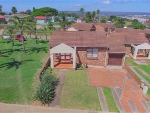 2 Bed House in Van Riebeeck Heights