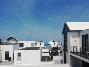 2 Bed Apartment in Big Bay