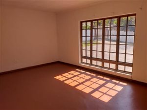 4 Bed House in Buccleuch