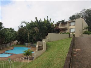 2 Bed Apartment in Port Edward