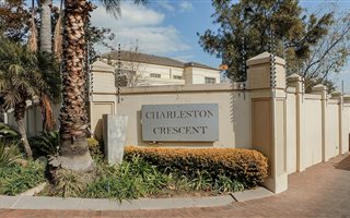 2 Bedroom Cluster in Sunninghill