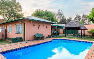 3 Bedroom House in Vanderbijlpark CW1