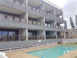 3 Bedroom Apartment in Blythedale Beach