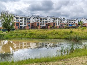 2 Bed Apartment in Linbro Park