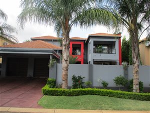 4 Bed House in Rose Acres Estate