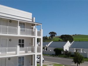 2 Bed Apartment in Nuutgevonden