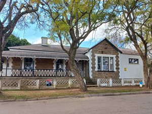 4 Bed House in Oatlands