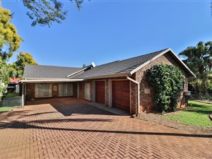 4 Bed House in Wonderboom