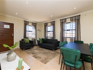 3 Bed House in Roodekrans