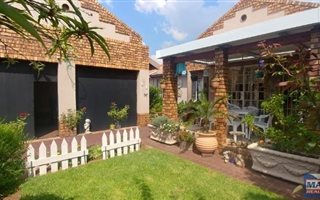 3 Bedroom Townhouse in Petersfield