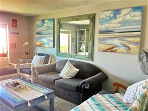 2 Bed Apartment in Boland Park