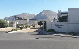 3 Bedroom House in Costa Da Gama