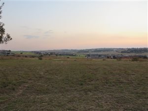 820 m² Land available in Copperleaf