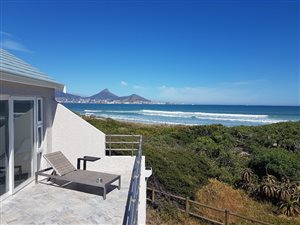 4 Bed Duplex in Woodbridge Island