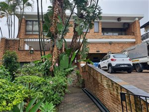 4 Bed House in Duffs Road
