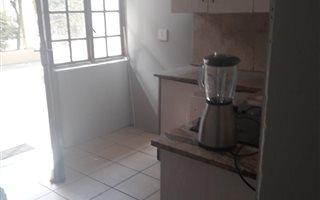 2 Bedroom House in Halfway House
