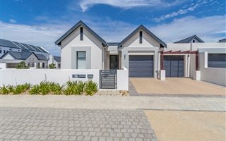 3 Bedroom House in Sitari