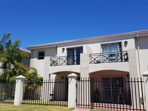 2 Bed Apartment in Goodwood