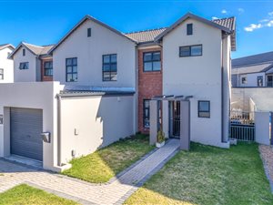 2 Bed Townhouse in Joostenberg Vlakte
