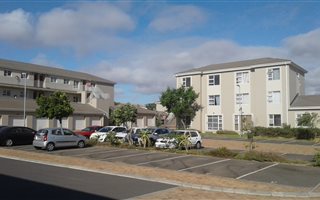1 Bedroom Apartment in Burgundy Estate